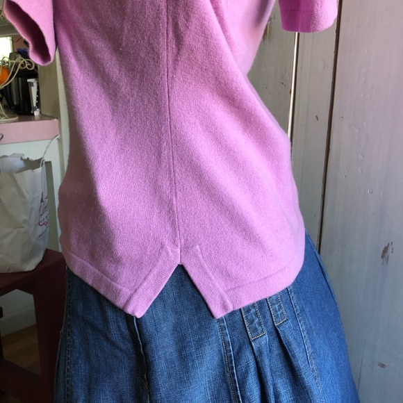 Banana Republic Cashmere Sweater - Picture 3 of 8